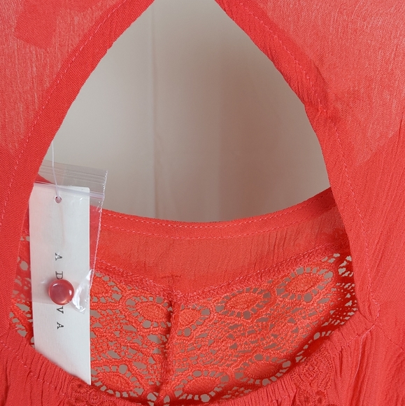 NWT Boho Tunic Embroidered Open Back Adiva Size Medium - Picture 8 of 16